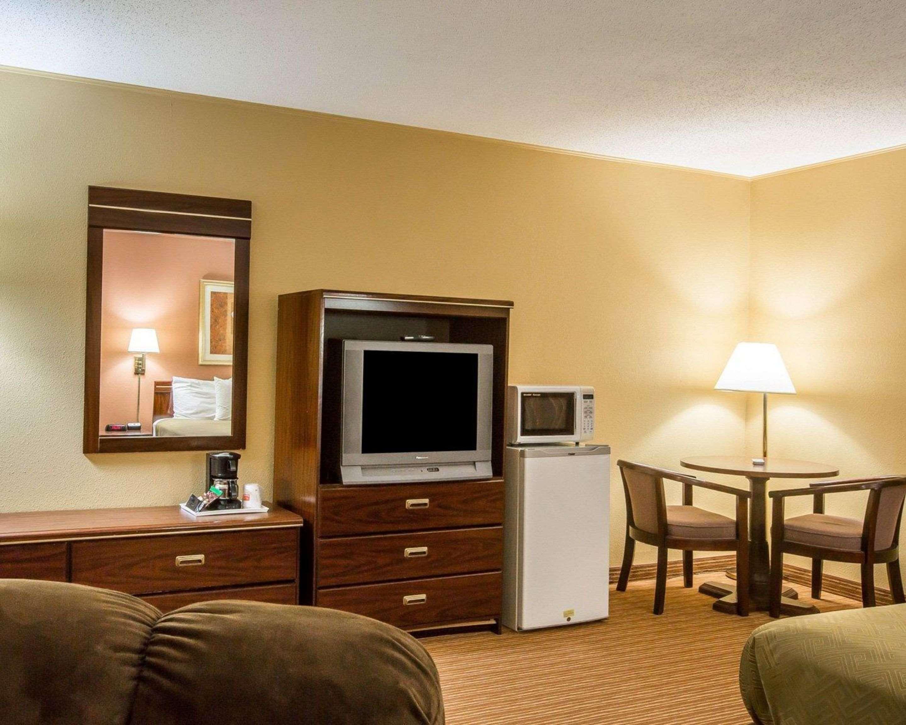 Surestay By Best Western Massena Exterior foto