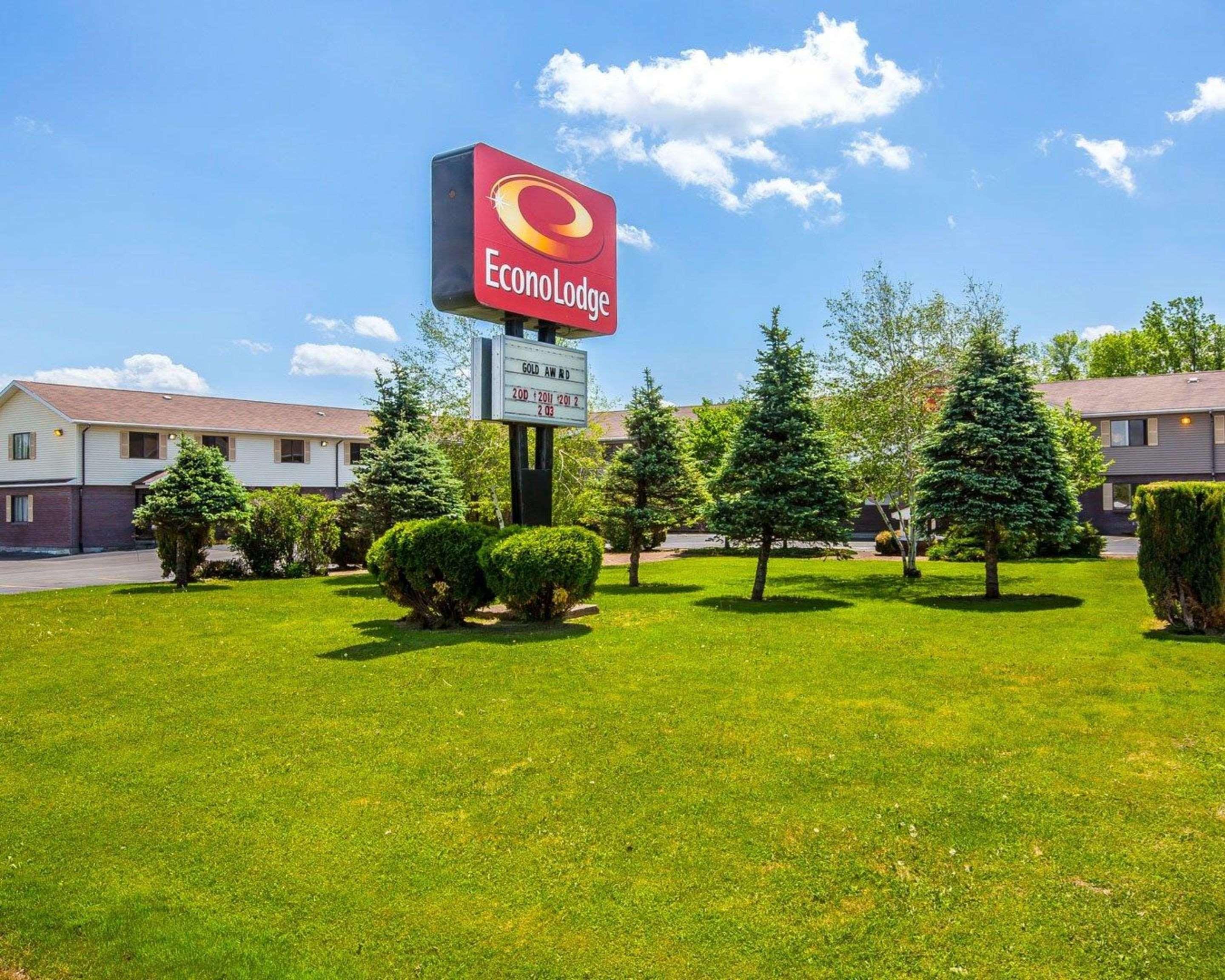 Surestay By Best Western Massena Exterior foto