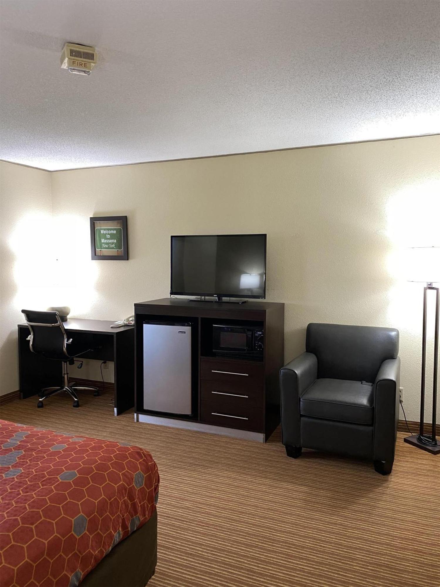 Surestay By Best Western Massena Exterior foto